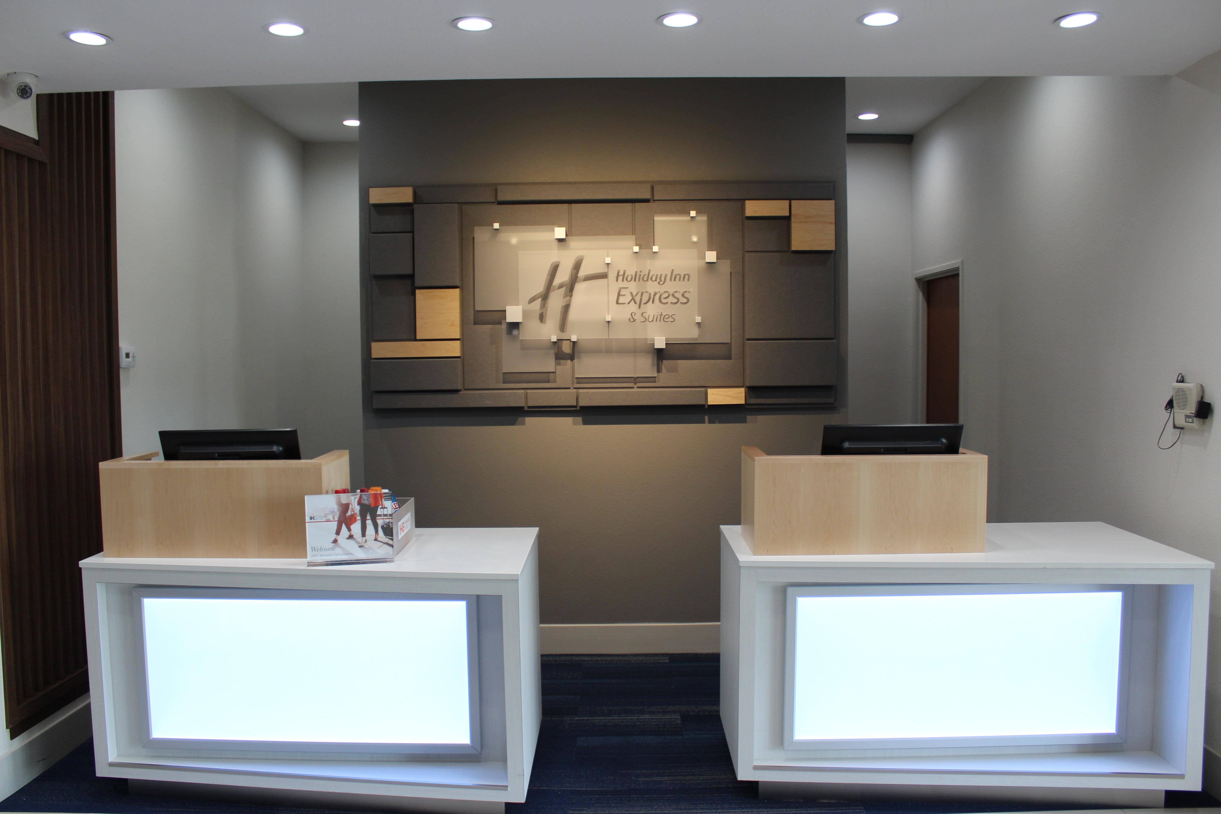Holiday Inn Express Hotel & Suites Mansfield By Ihg Extérieur photo