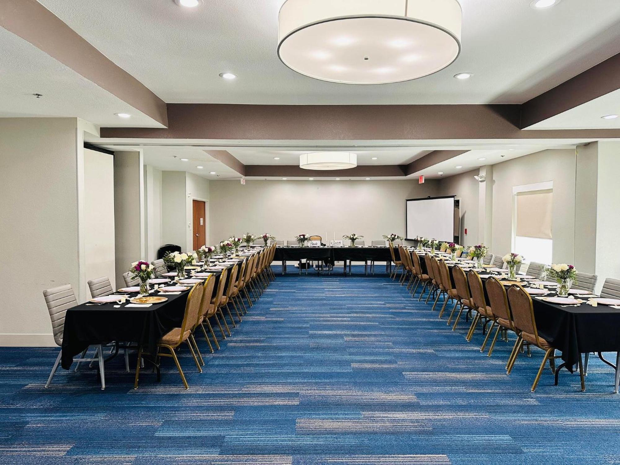 Holiday Inn Express Hotel & Suites Mansfield By Ihg Extérieur photo
